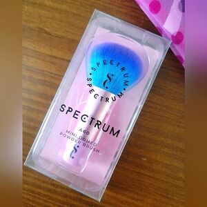 💥FREE with 3/$30 BUNDLE💥Spectrum A01 Mini Domed Powder Brush